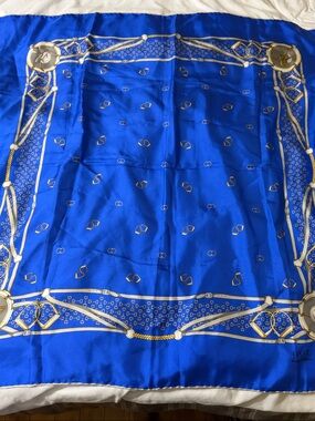 Gucci Royal Blue and Gold Silk-Style Throw